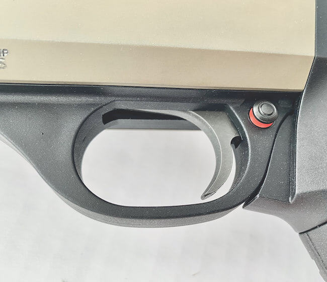 Benelli M4 shotgun 5